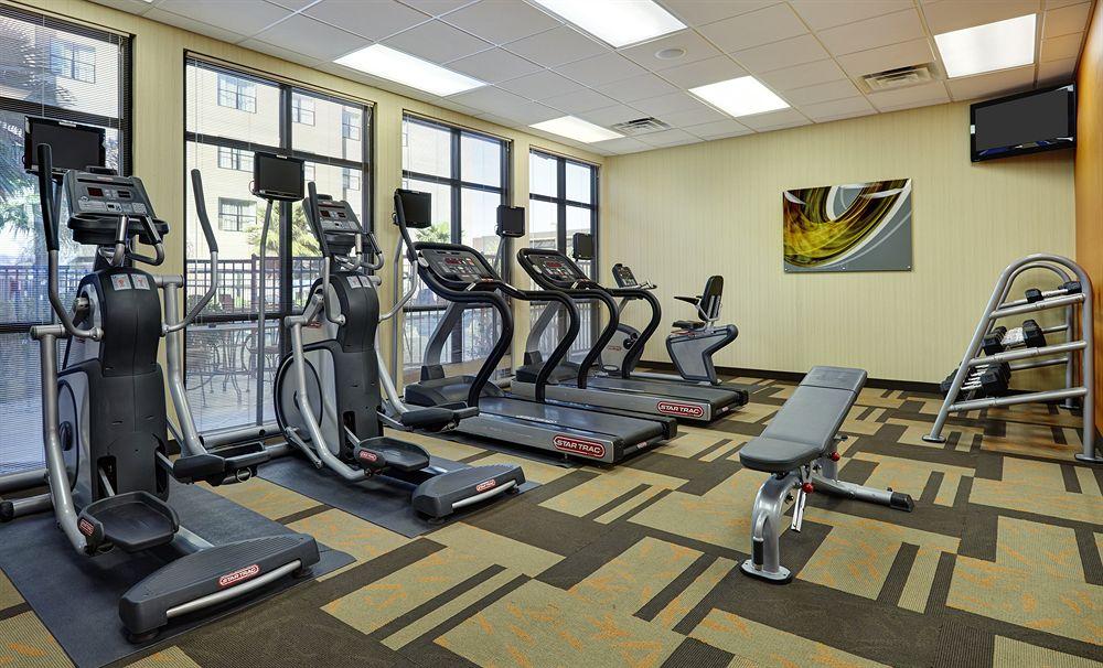 Courtyard Phoenix North / Happy Valley Luaran gambar